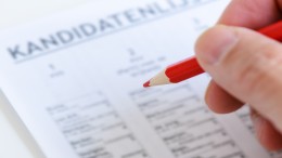 Nog geen nieuw stembiljet in 2026