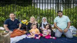 ‘Eisen stellen aan gezinshereniging juridisch onmogelijk’