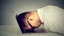 Ombudsman Amsterdam waarschuwt voor ‘burn-out-bureaucratie’