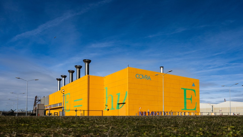 Het gebouw voor de opslag van radioactief afval in het Sloegebied tussen Vlissingen en de gemeente Borsele.