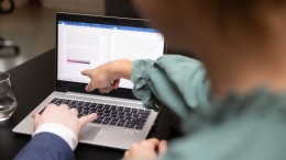 Zet vóór de verkiezingen in op integriteit