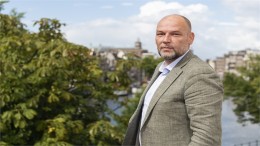 Voorzitter VNG-commissie Asiel stapt op