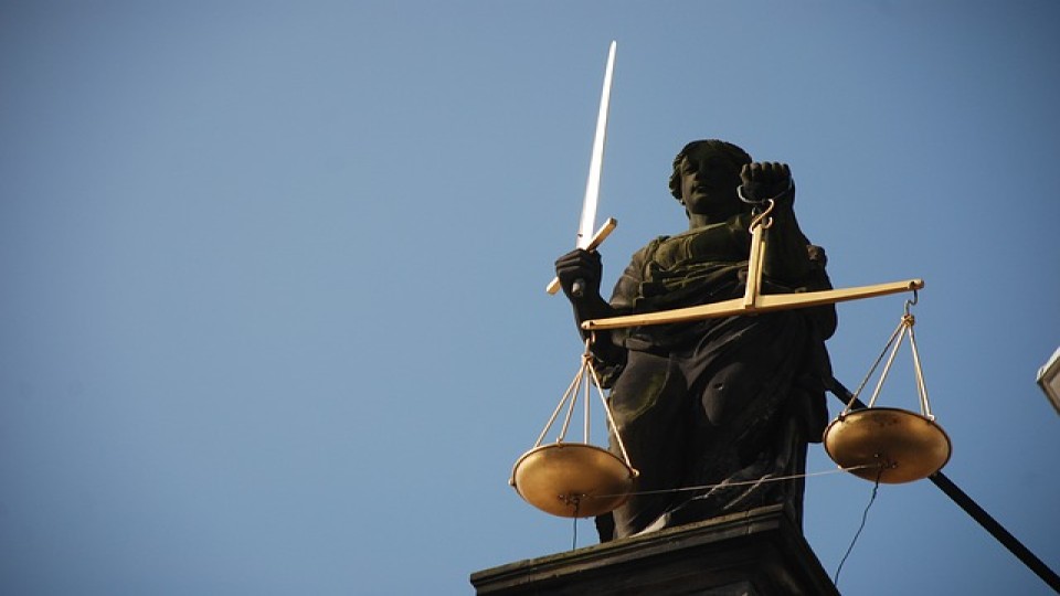 recht-rechter-justitie.jpg