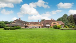 Eindhoven wil landgoed De Wielewaal kopen