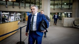 Praktisch opgeleiden hebben vertrouwen in kabinet