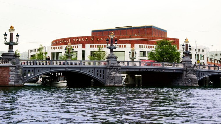 Nieuwe coalitie Amsterdam presenteert plannen