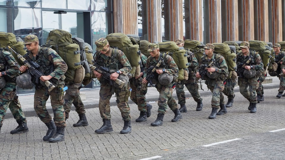 Militairen op oefening