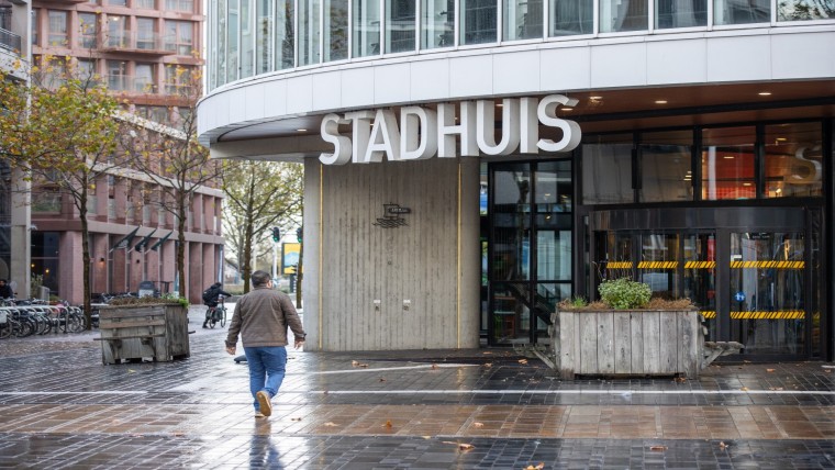 Almeerse raad vindt jubileumfeest te duur
