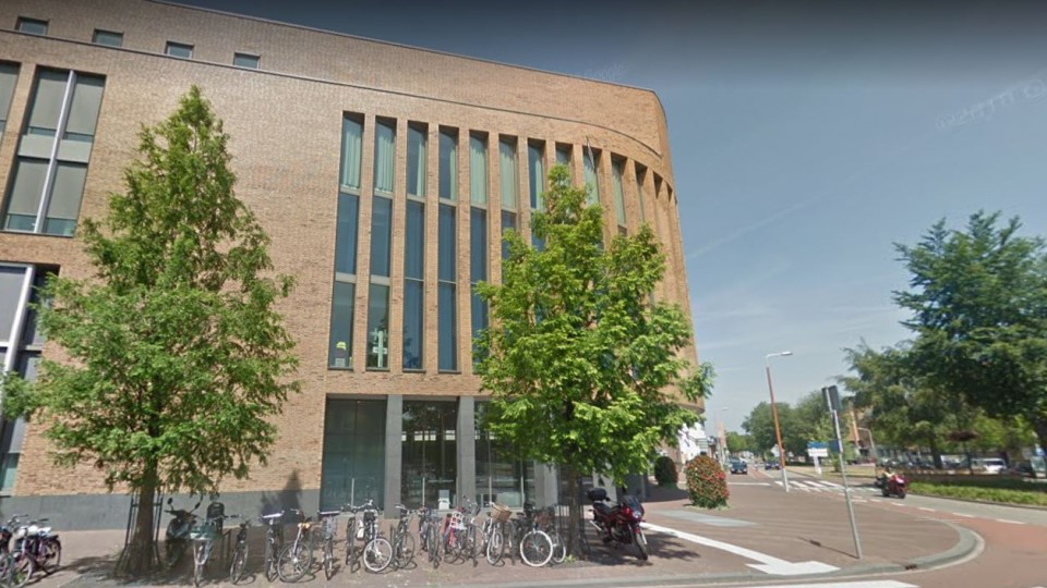 weert-stadhuis.JPG