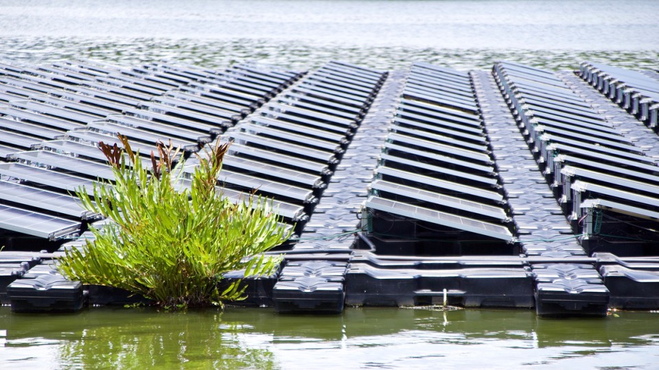 Zonnepark op water