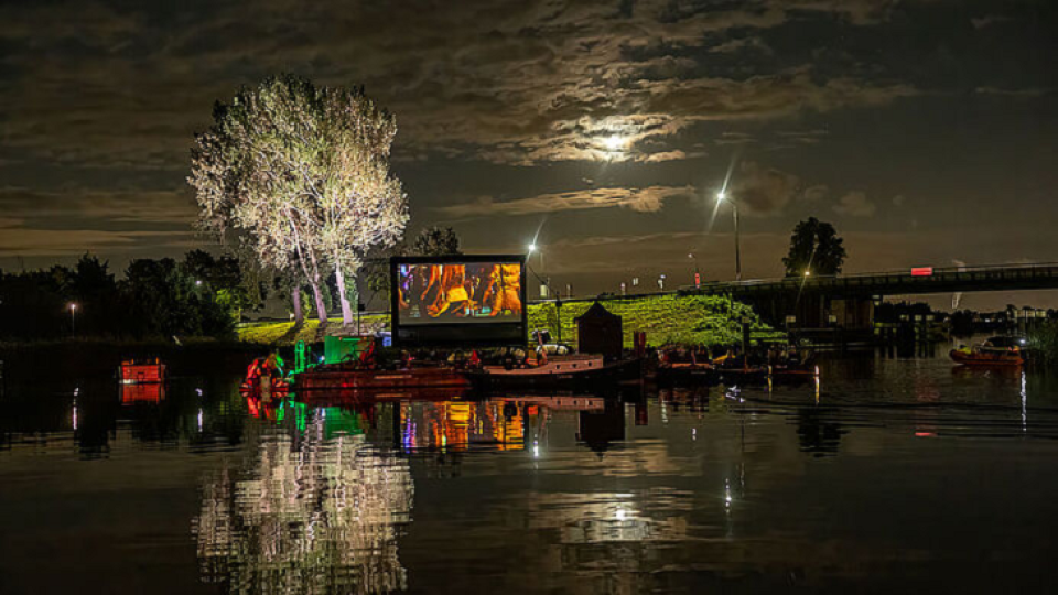 Drijf-in bioscoop Kanaalpark