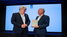 Zuurmond: doorbreek bestaande orde