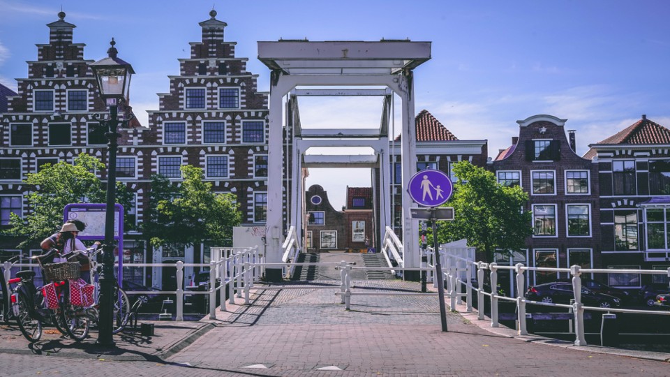 Brug over het Spaarne in Haarlem