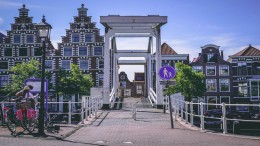 Ondernemers helpen dakloze jongeren