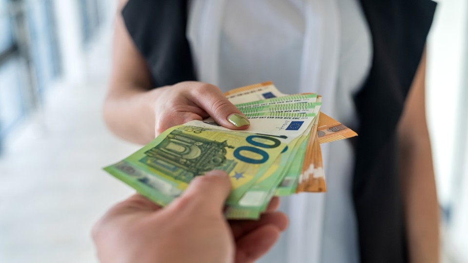Geld geven