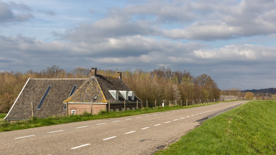Rivierdijk bebouwing