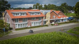 COA krijgt boete voor weghalen planken bij asielhotel Albergen