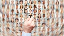 Roulerende ambtenaar funest voor uitvoering