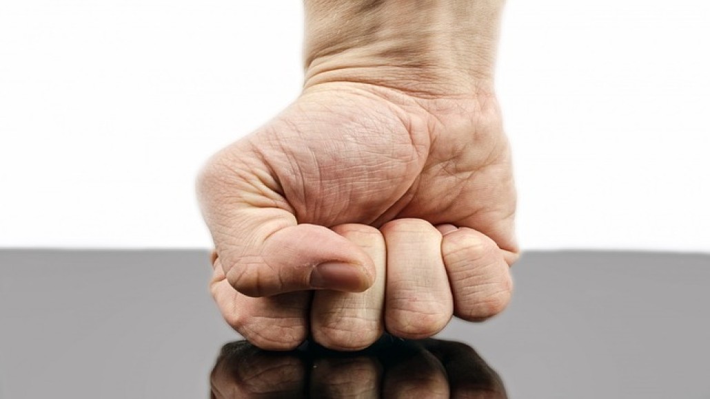 bedreiging-vuist.jpg