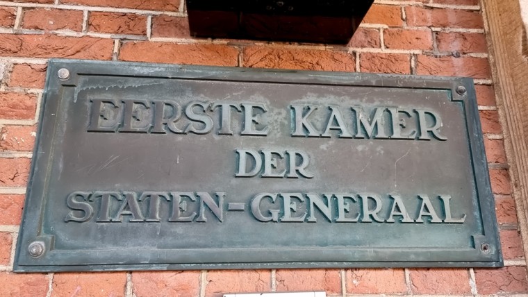 Tumult in fracties over strategisch stemmen