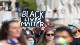 ‘Gemeenten moeten demonstratierecht beter beschermen’