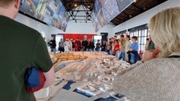 Hoe groen is het gras bij de buren?