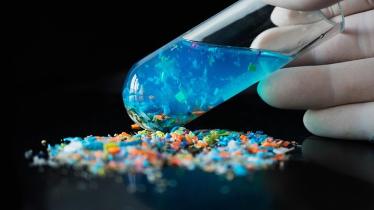 Milieu-impact microplastics meten met nieuwe onderzoeksmethode