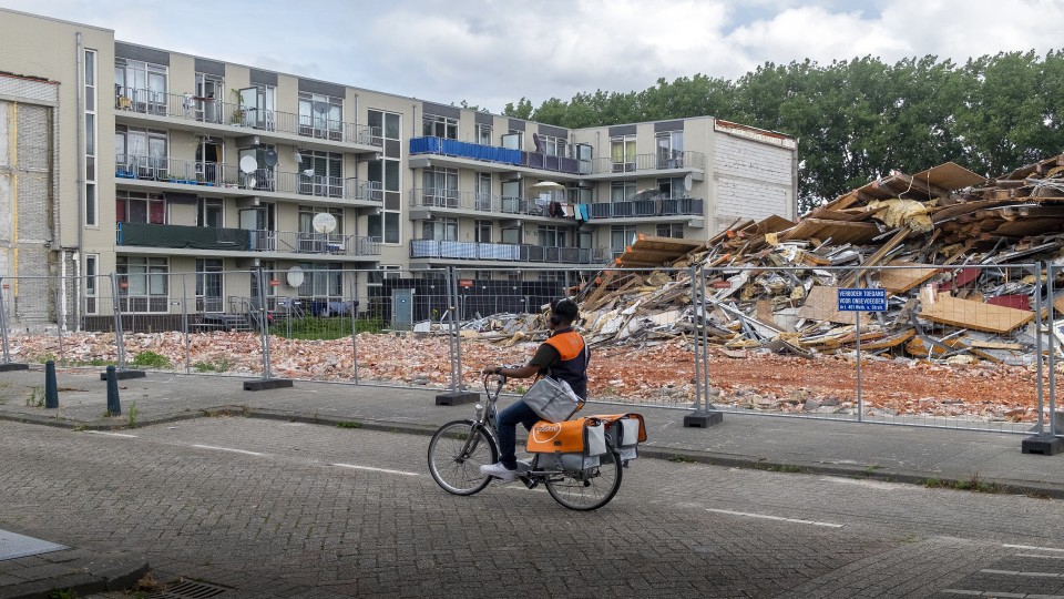 Sloop in de Tweebosbuurt, Rotterdam Zuid.