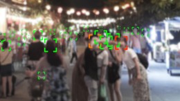 Gemeente mag burger in de gaten houden via social media