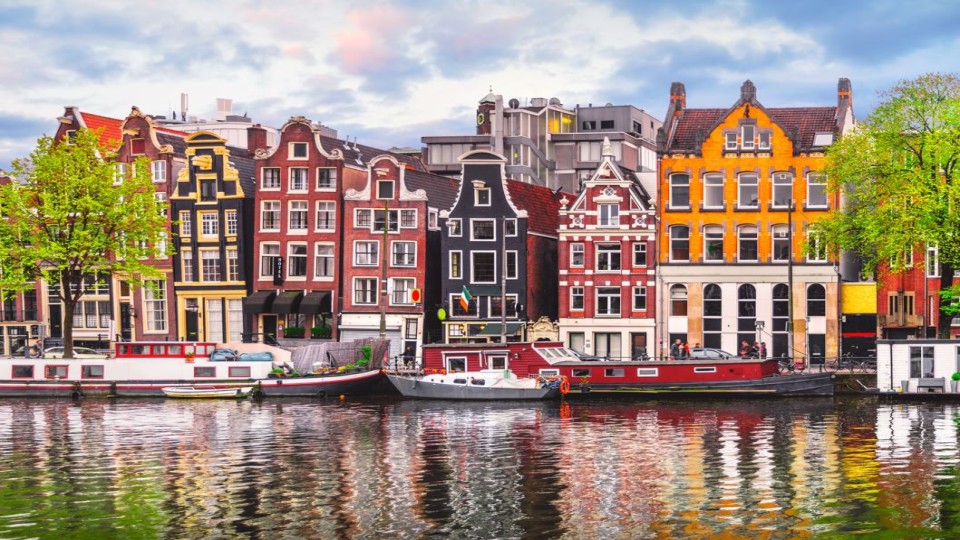 Amsterdam-.JPG