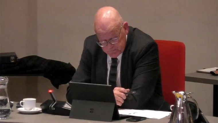 Wethouder weg na mislukte grap op Facebook-pagina van D66 Gennep