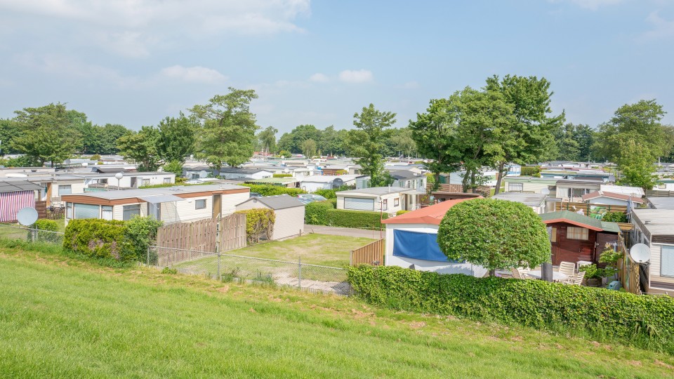 vakantiepark_shutterstock_1118427218