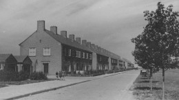 Noordoostpolder bespreekt behoud oudste woningen