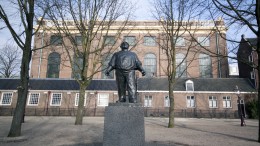 Ambtenaren demonstreren om verkiezingsuitslag