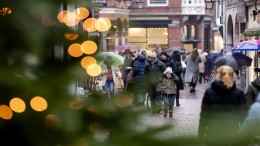 Het natte voorjaar van 2024 zat de winkeldrukte dwars