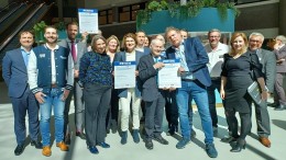 Rijksambtenaren pleiten tegen loondictaat