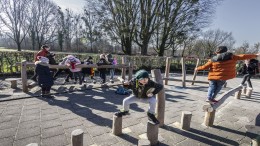 Noodopvanglocaties niet kindvriendelijk genoeg