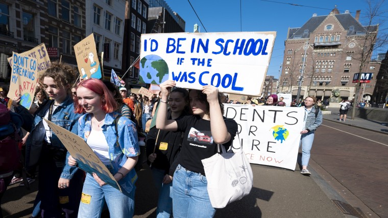 'Positie van jongeren staat onder druk'