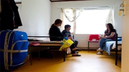 Gemeenten huisvesten te weinig statushouders