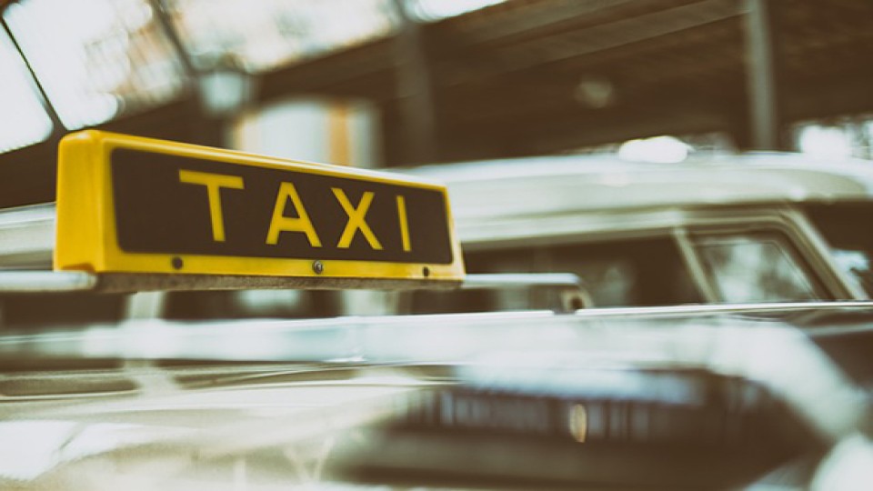 taxi.jpg