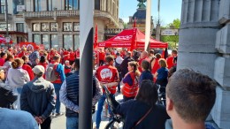 Belgische ambtenaren staken tegen ‘uitkleding’