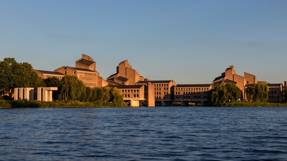 gouvernement-maastricht-limburg-provinciehuis.jpg