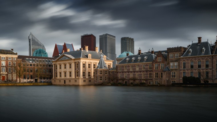 RvS: Democratie staat onder druk