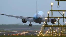 Beperkte krimp Schiphol moet beter onderbouwd