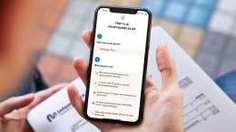 App vat moeilijke brieven samen