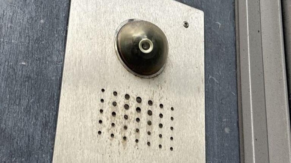 deurbelcamera van het ouderwetse soort