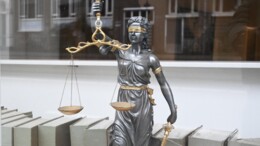 Ex-raadslid tegenover gemeente Kerkrade