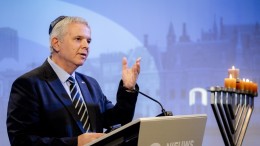 Excuses Enschedese burgemeester aan Israëlische ambassadeur