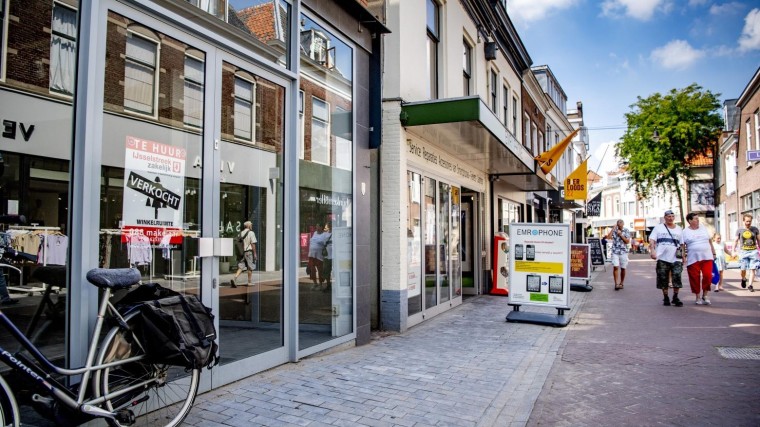 Van winkel naar woning? Dat gebeurt steeds minder vaak