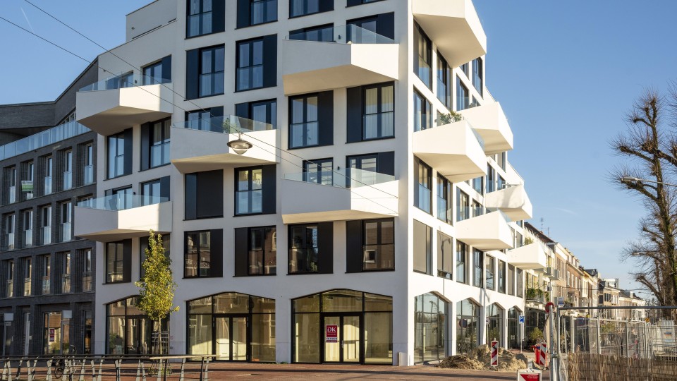 Het pas opgeleverde Kadehuis in het centrum van Arnhem.